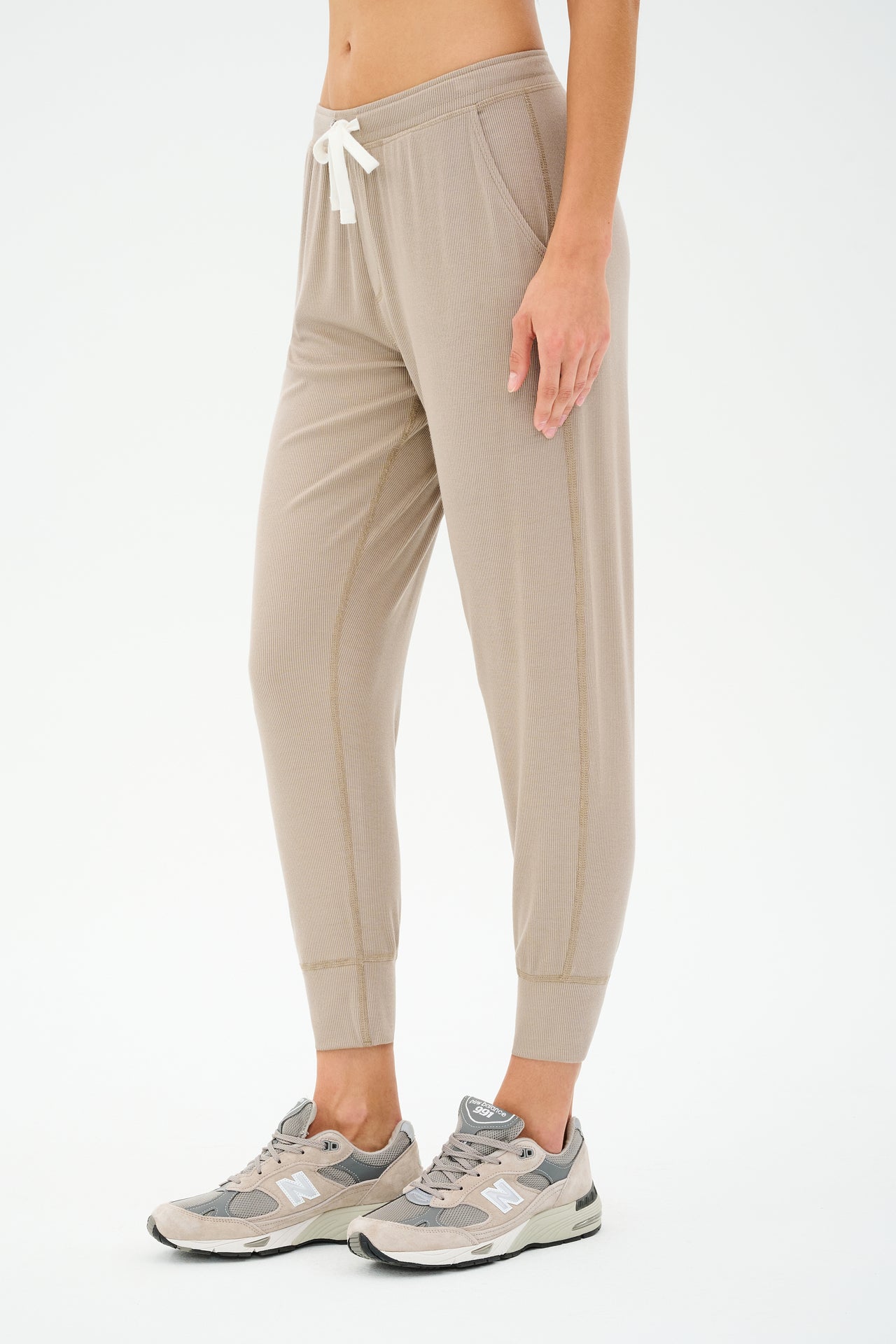 Kiki Rib 7/8 Sweatpant - Latte