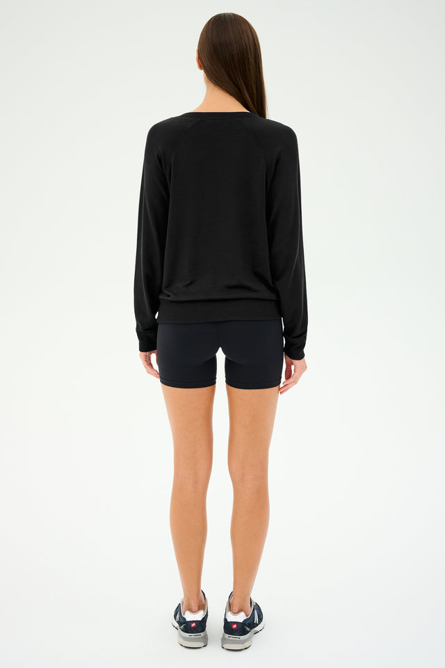 Bennie Fleece V-Neck Sweatshirt - Black